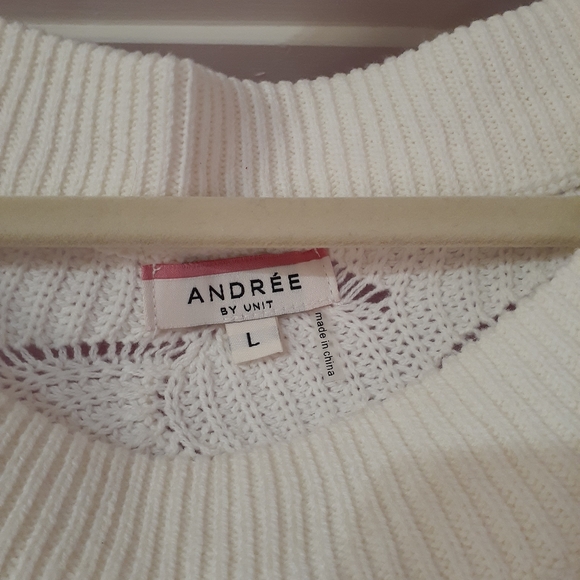 Size Large off-shoulder open knit sweater - Picture 4 of 5